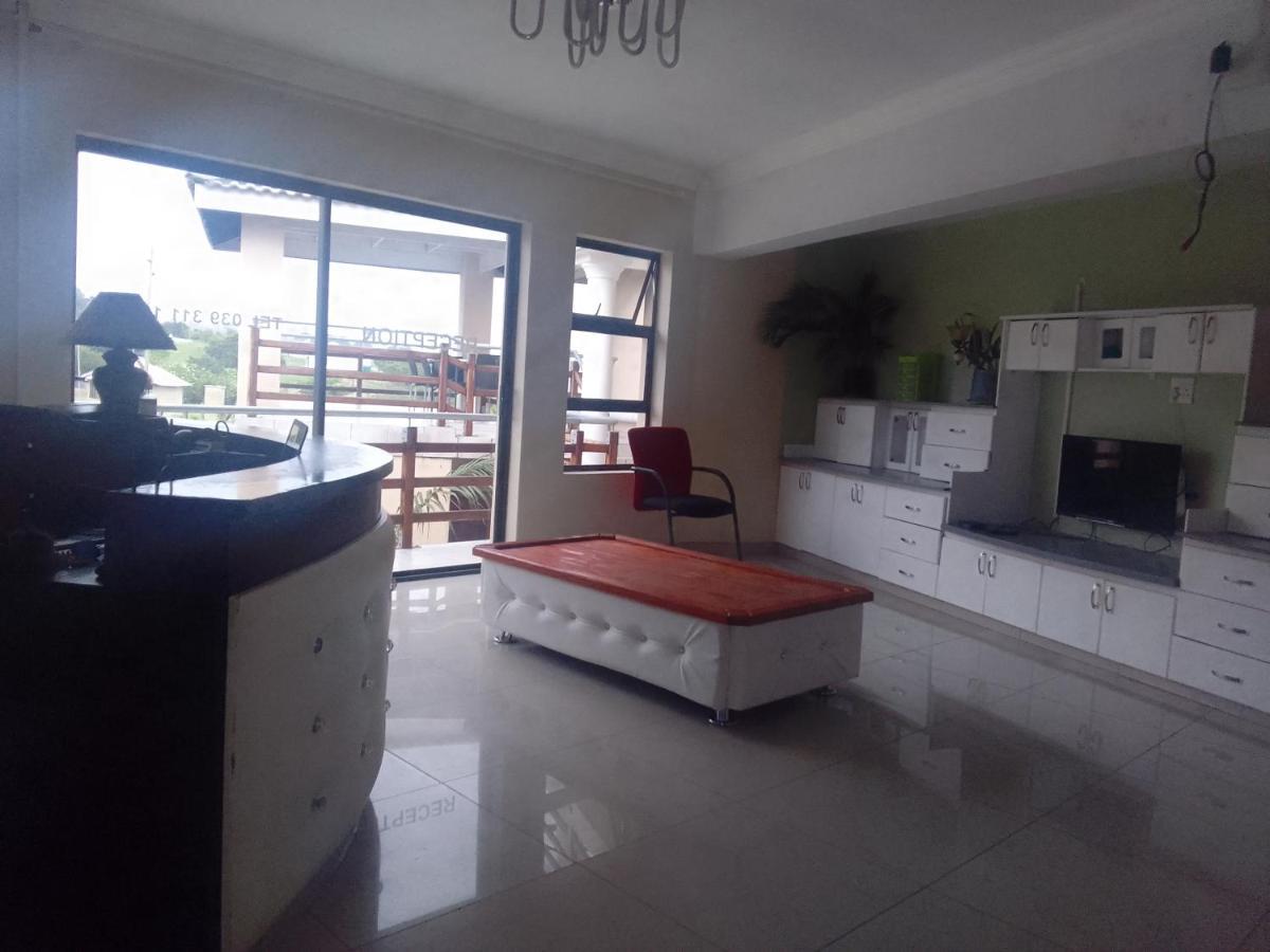 Emampingeni Lodge Bizana Экстерьер фото