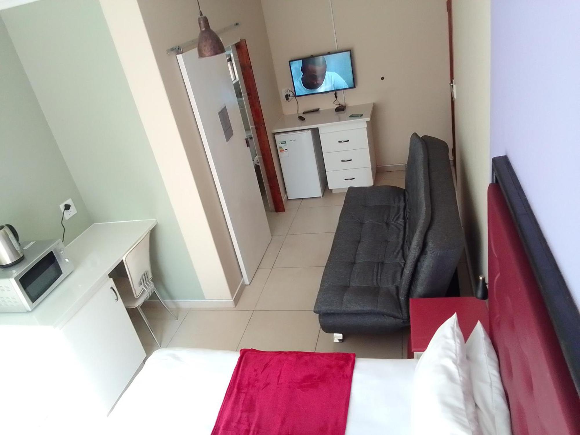 Emampingeni Lodge Bizana Экстерьер фото