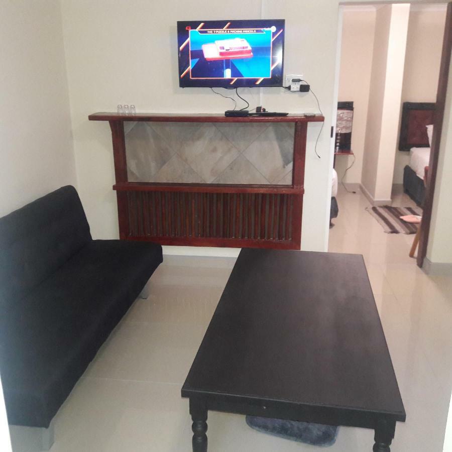 Emampingeni Lodge Bizana Экстерьер фото